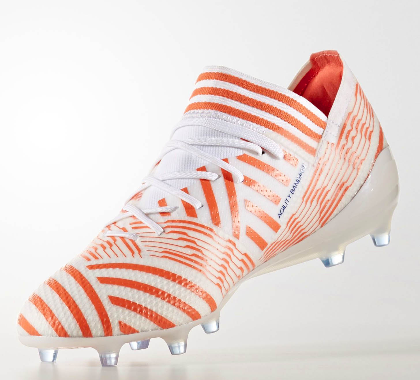 Sortie 17 1 Superbes Womens Chaussures Footy Des Nemeziz Adidas Qawprqxu lTF1JcK